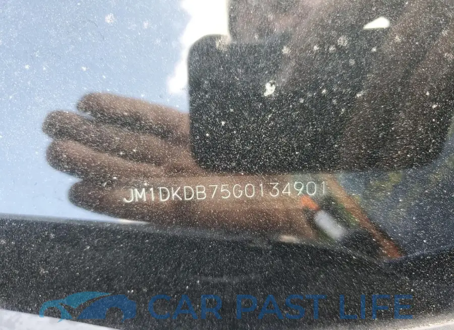 JM1DKDB75G0134901# 12