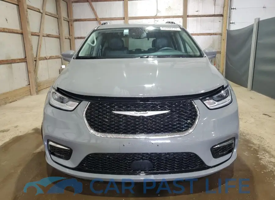 2C4RC1BG0NR178275# 5