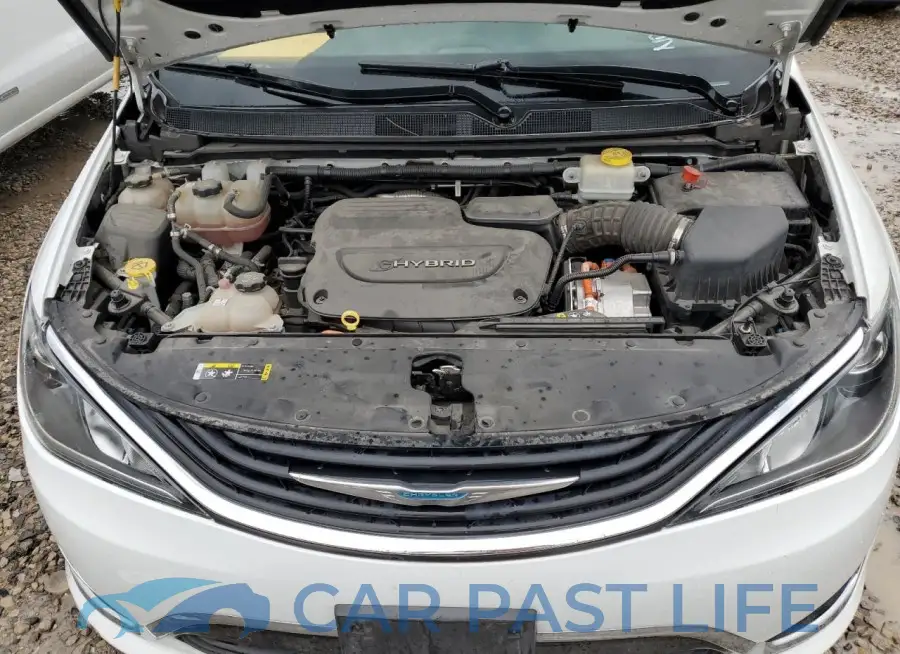 2C4RC1L7XJR124992# 12