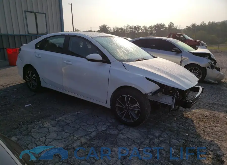 3KPF24AD0PE646430# 4
