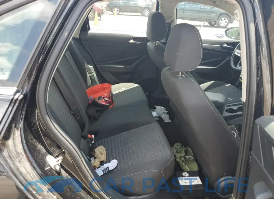 3VW5M7BU3PM016605# 10