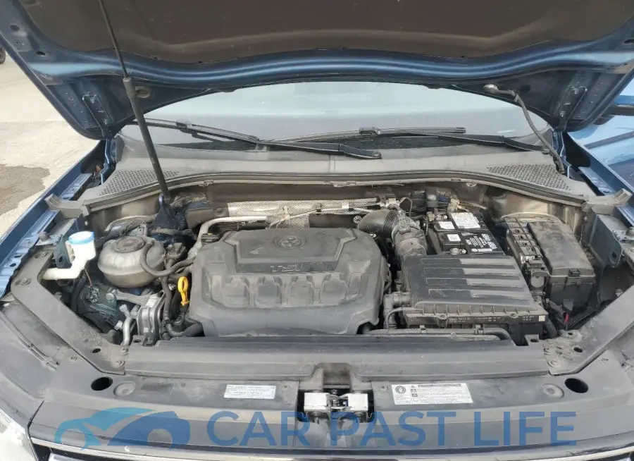 3VV3B7AX1KM075819# 12