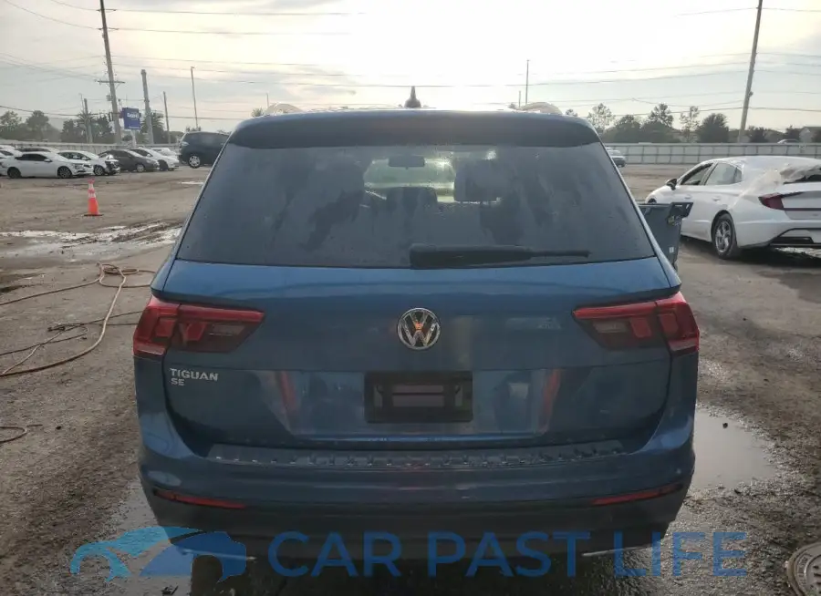 3VV3B7AX1KM075819# 6