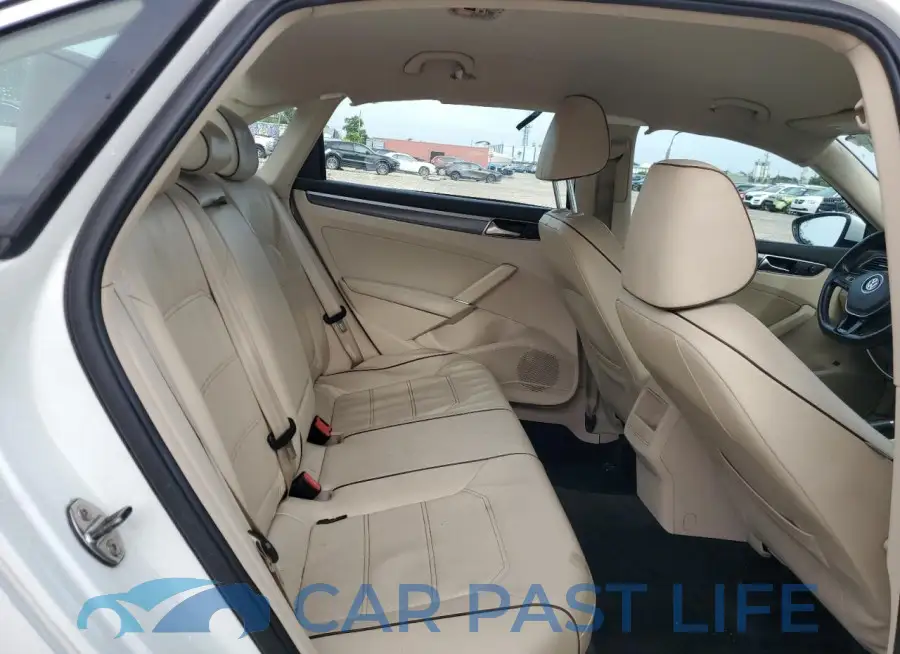 1VWDT7A34HC067542# 10