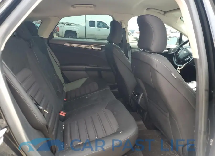 3FA6P0H7XJR176004# 10