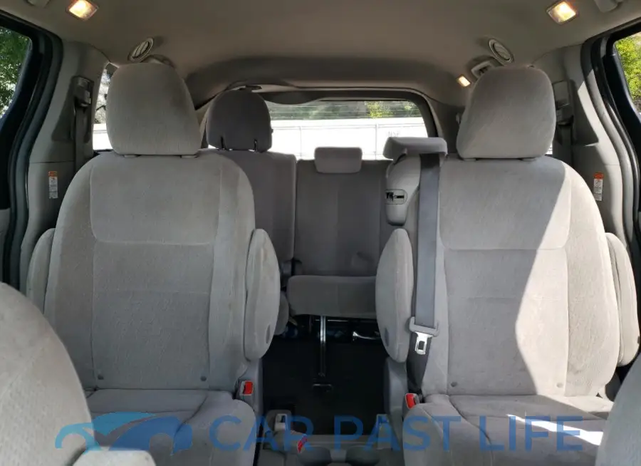 5TDKK3DCXFS608476# 10