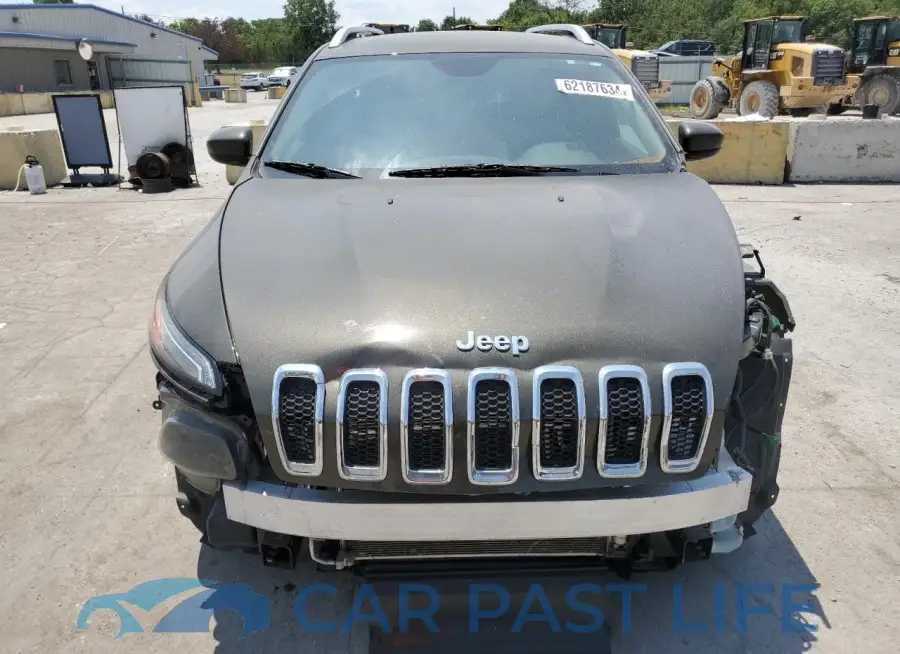 1C4PJLCS6FW596733# 5