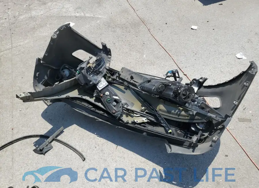 1C4PJLCS6FW596733# 13