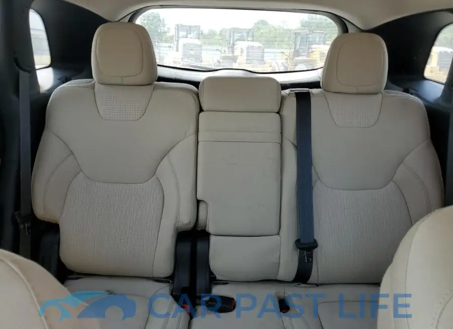 1C4PJLCS6FW596733# 10