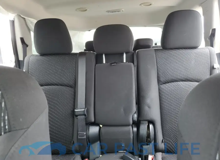 3C4PDCAB5HT559045# 10