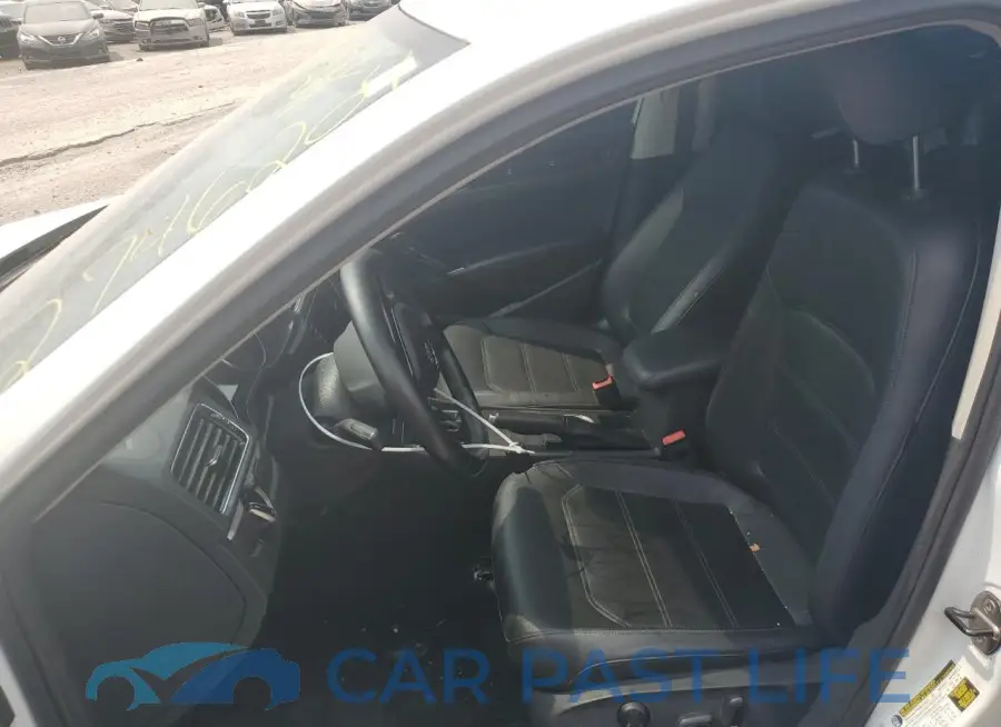 1VWGT7A37HC046665# 7