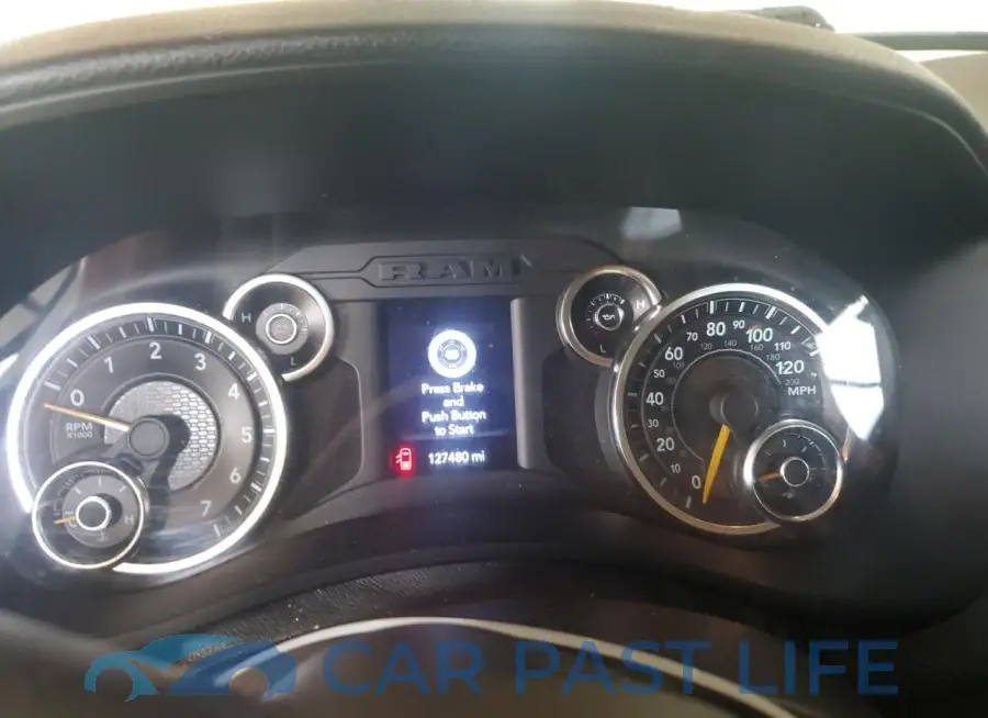 3C6UR5CJ9LG125952# 9
