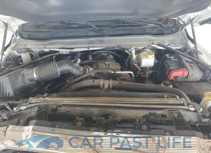 3C6UR5CJ9LG125952# 11