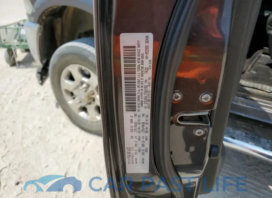 3C6UR5NL1FG681952# 12