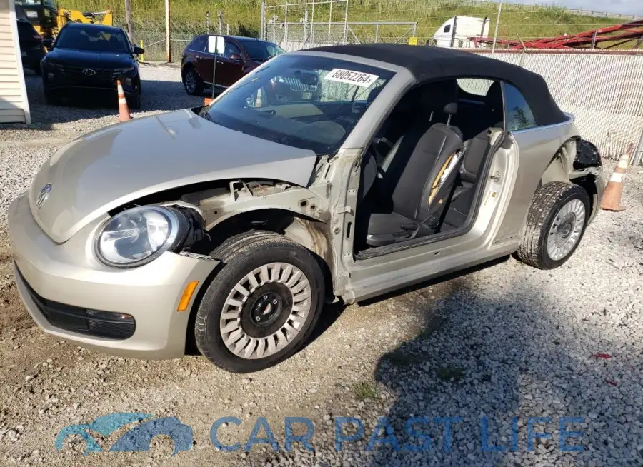 3VW517AT8FM810676# 1