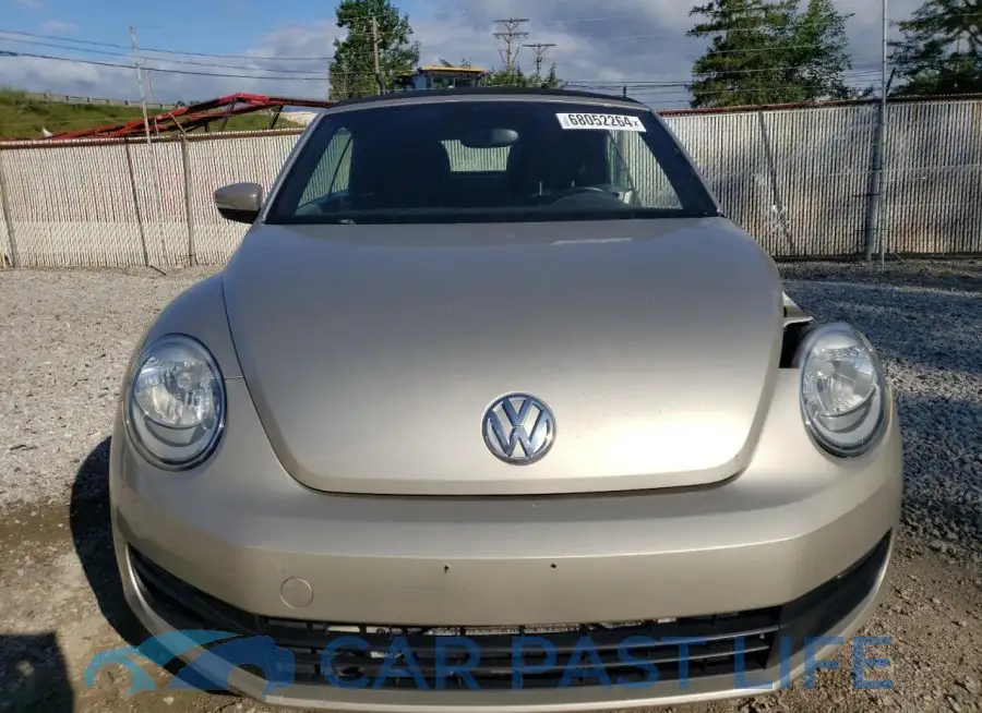 3VW517AT8FM810676# 5