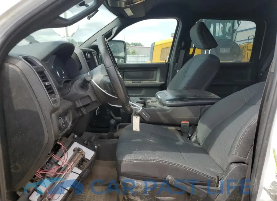 3C6UR5HJ1RG125154# 7