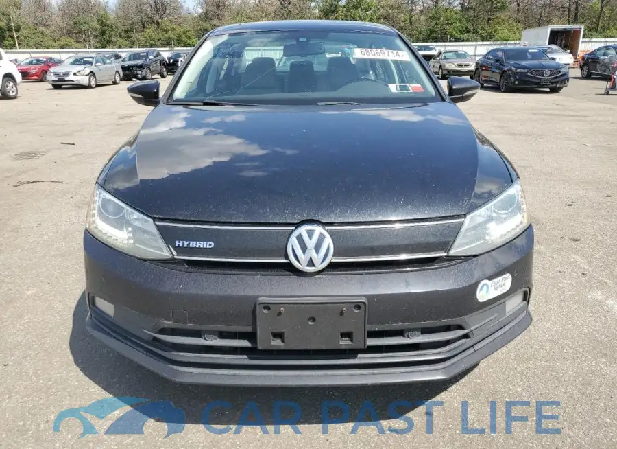 3VW637AJ9GM231548# 5