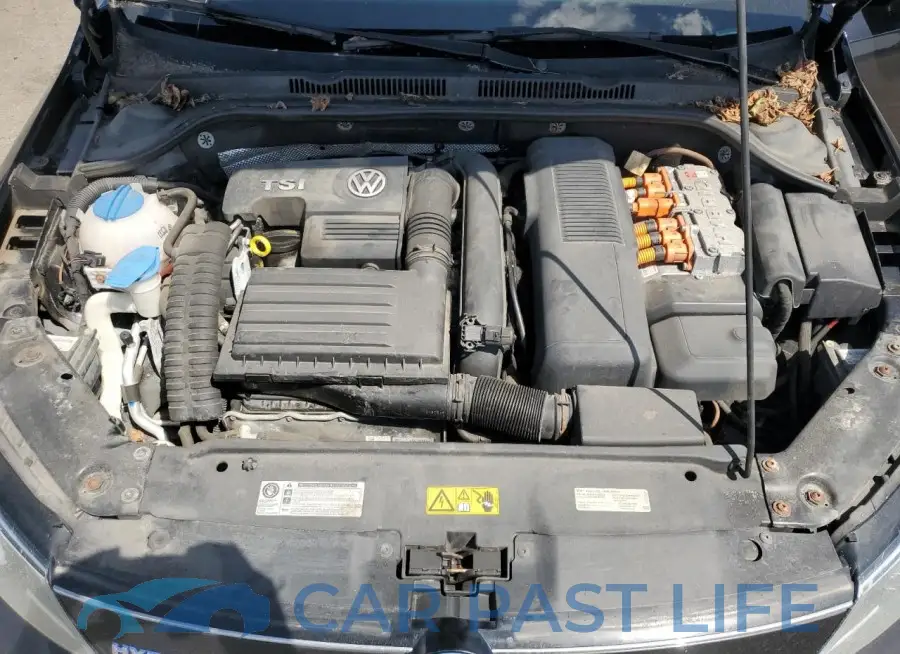 3VW637AJ9GM231548# 11