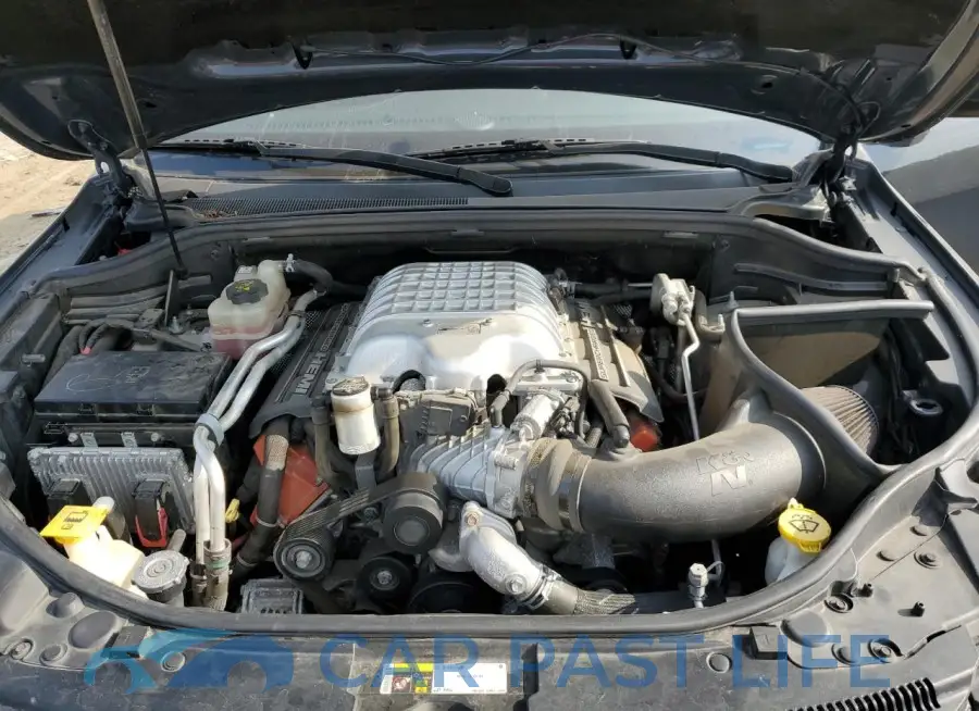 1C4RJFN98JC411953# 12
