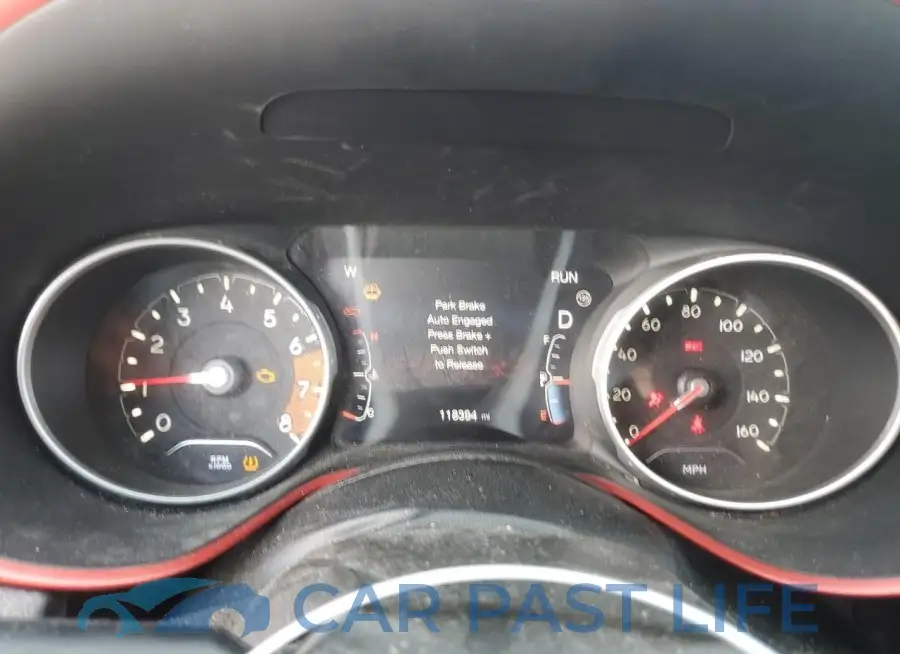 3C4NJDDB9KT712857# 9