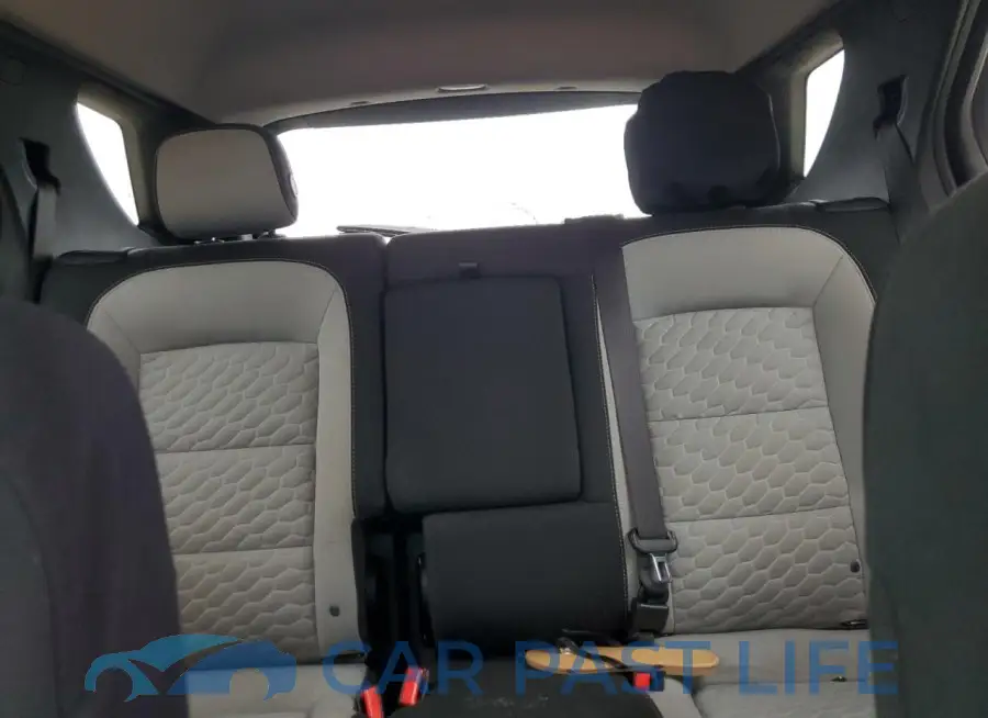 2GNAXKEV8L6238228# 10