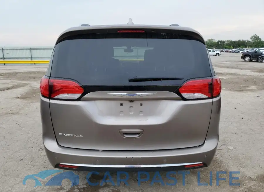 2C4RC1BG1JR153914# 6