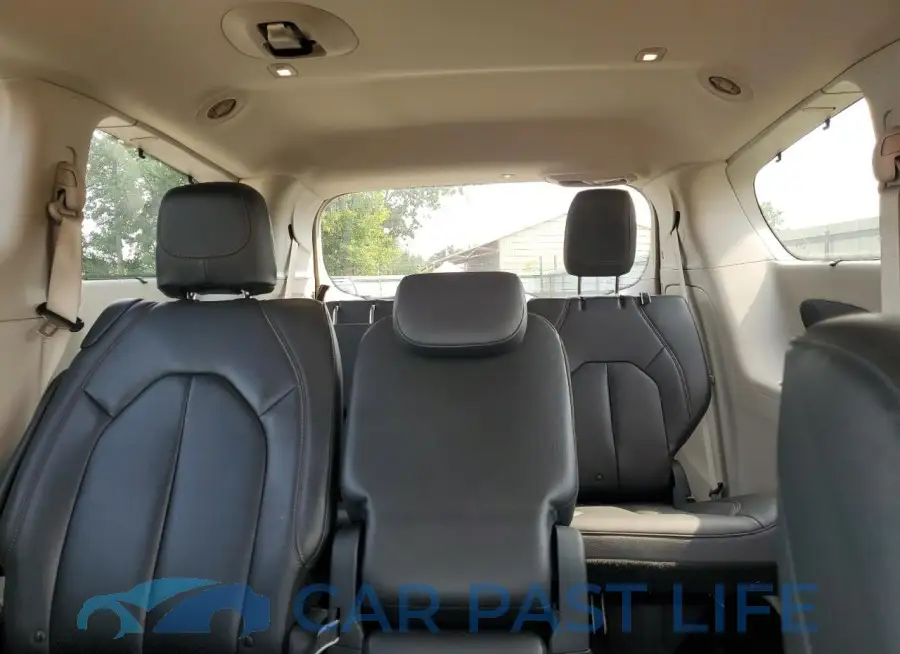 2C4RC1EG8HR519437# 10