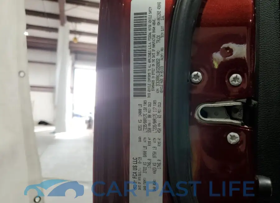 3C63RRKL6KG589852# 13