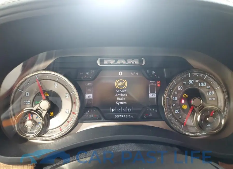 3C63RRKL6KG589852# 9