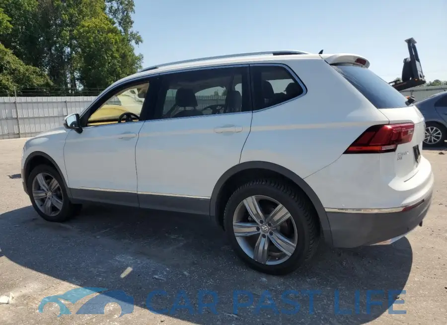 3VV5B7AX3JM004600# 2