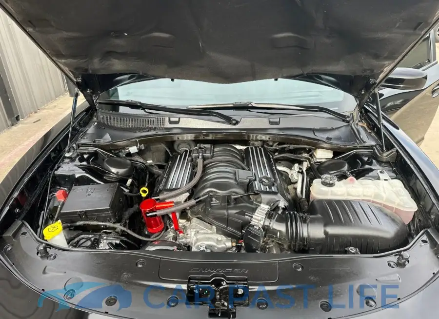 2C3CDXGJ6MH684499# 7