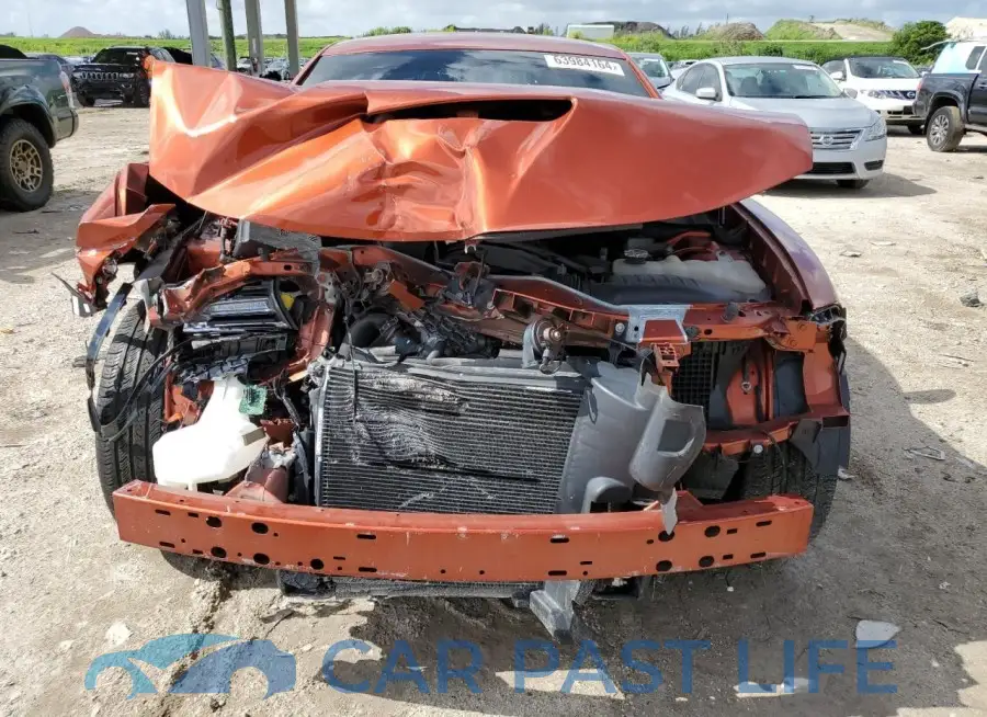 2C3CDXGJ5MH582644# 5