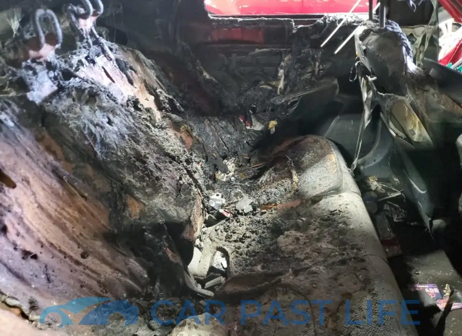 KNDC3DLC5N5039212# 10