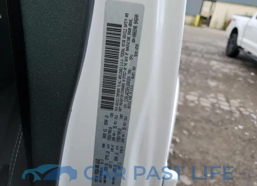 1C4BJWEG9HL690324# 14