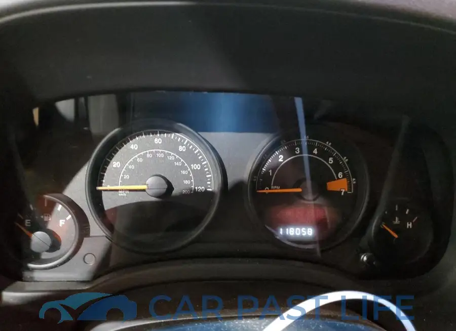 1C4NJRFB8FD382506# 9