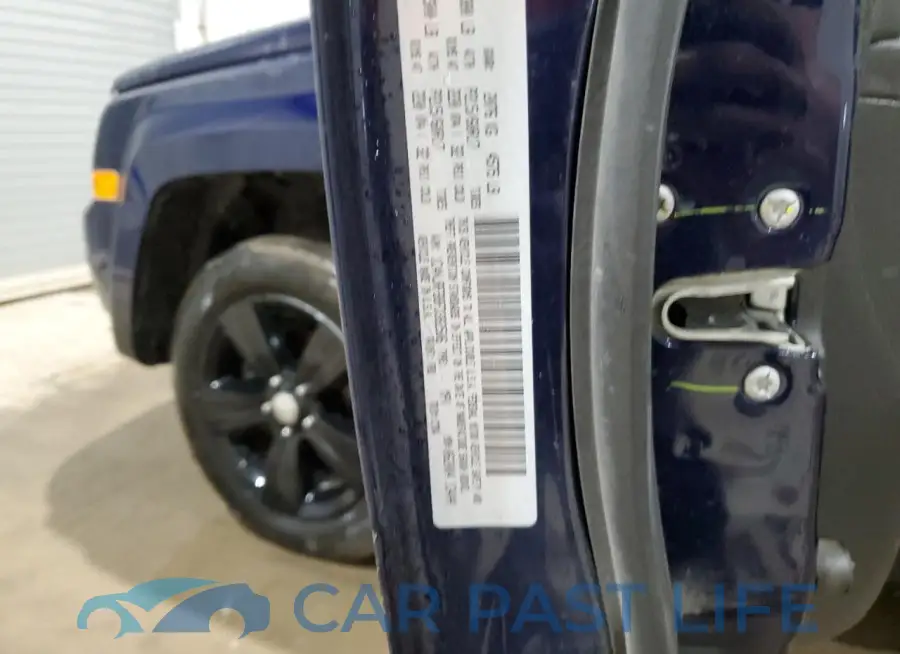 1C4NJRFB8FD382506# 13