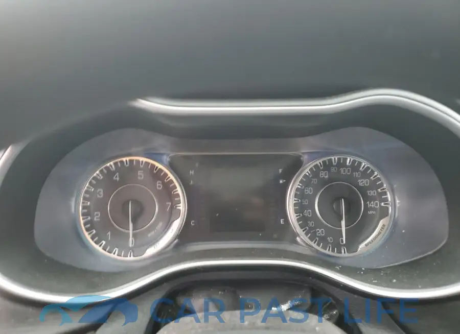 1C3CCCAB4FN750569# 9