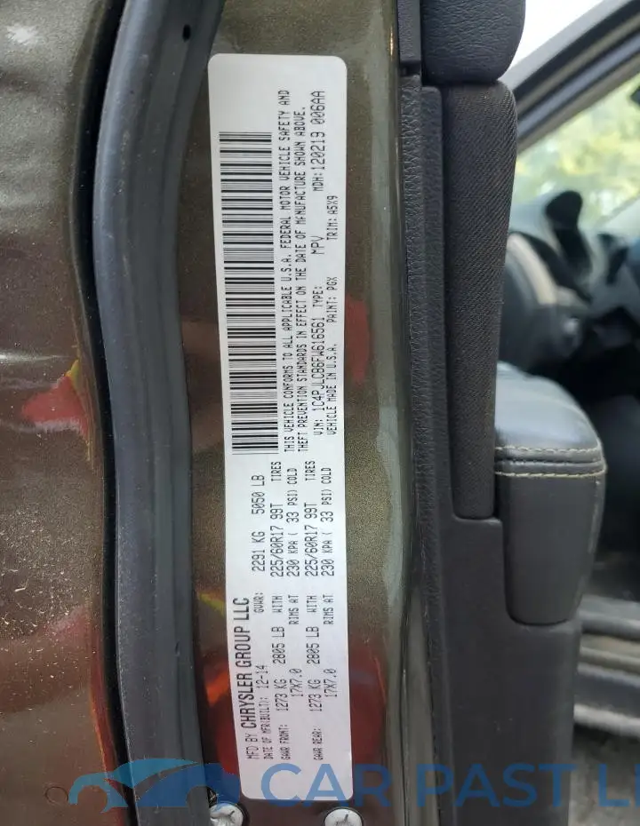 1C4PJLCB6FW616561# 12