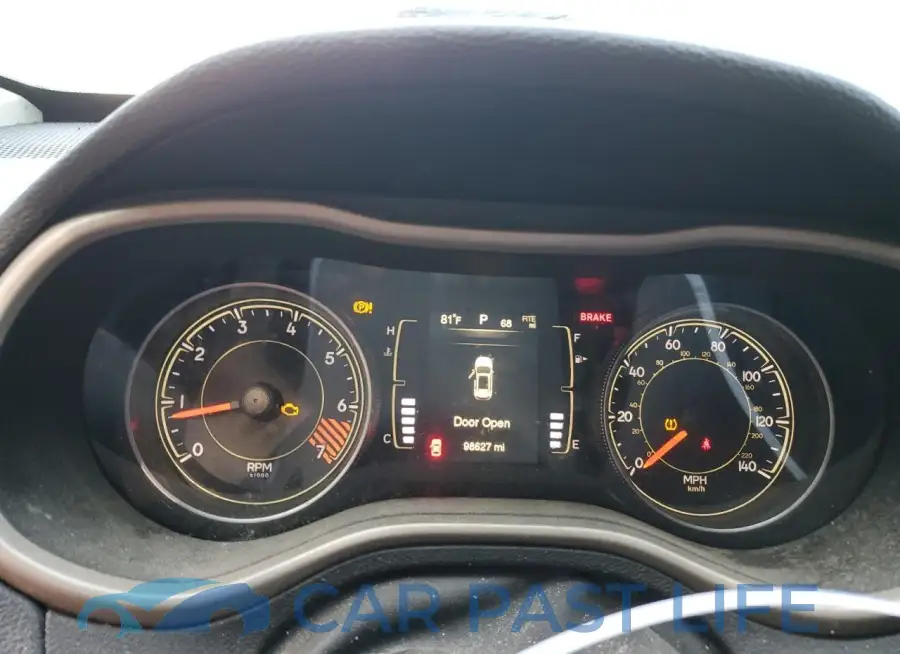 1C4PJLCB6FW616561# 9