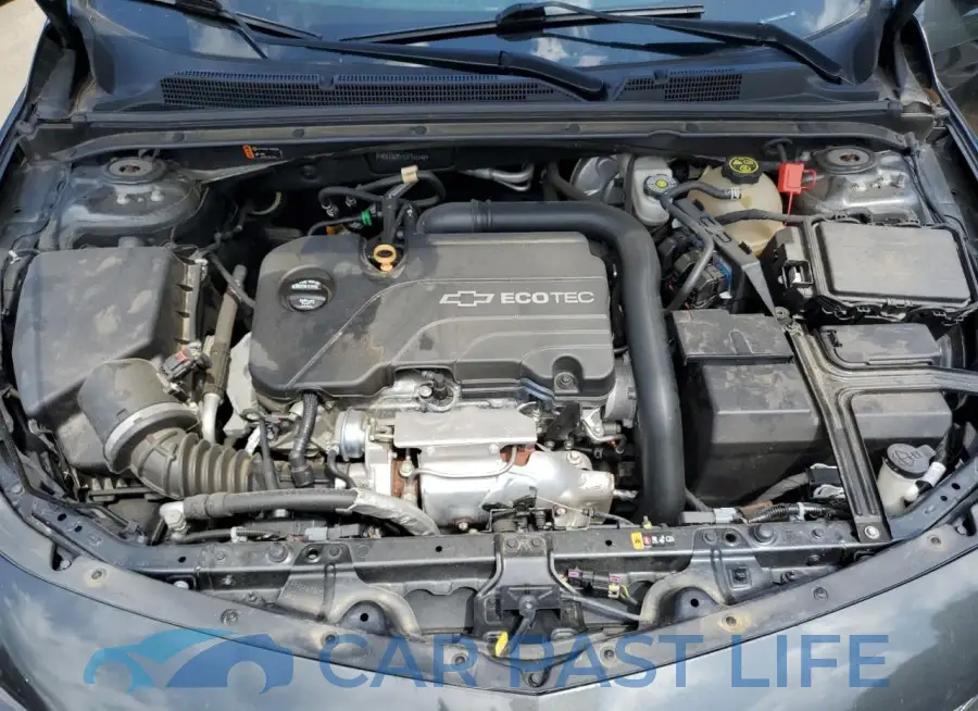 1G1ZB5ST1JF161048# 11