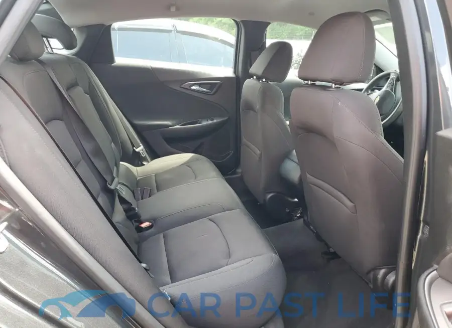 1G1ZB5ST1JF161048# 10