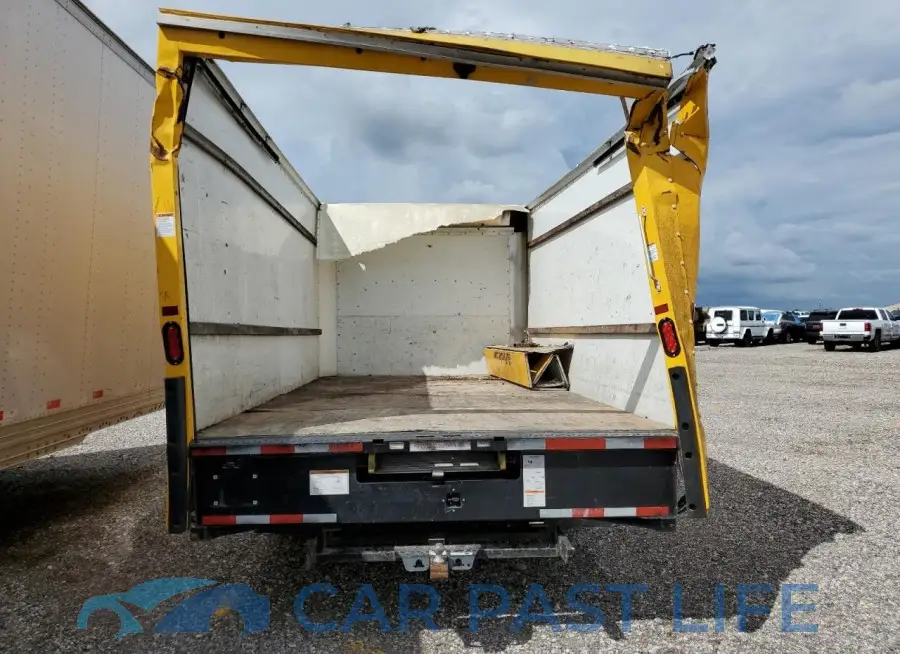 7GZ37TCG5LN006566# 6