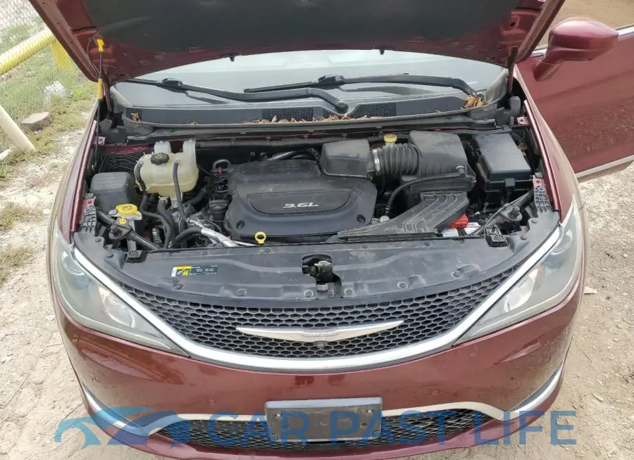 2C4RC1EG8JR115124# 12