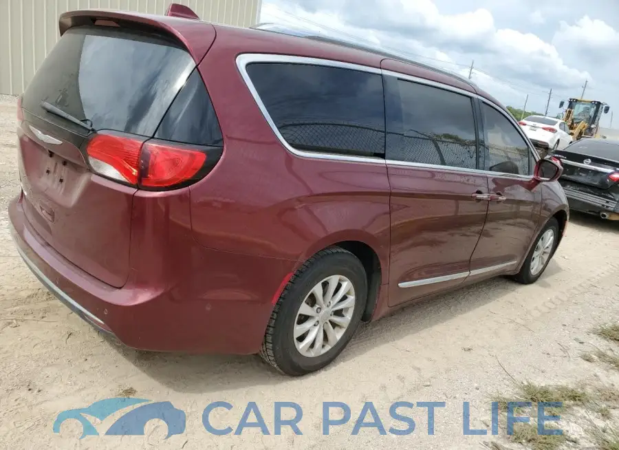 2C4RC1EG8JR115124# 3