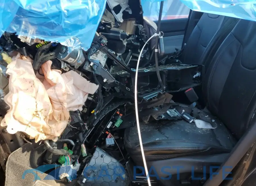 3C4NJDFN9PT531157# 7