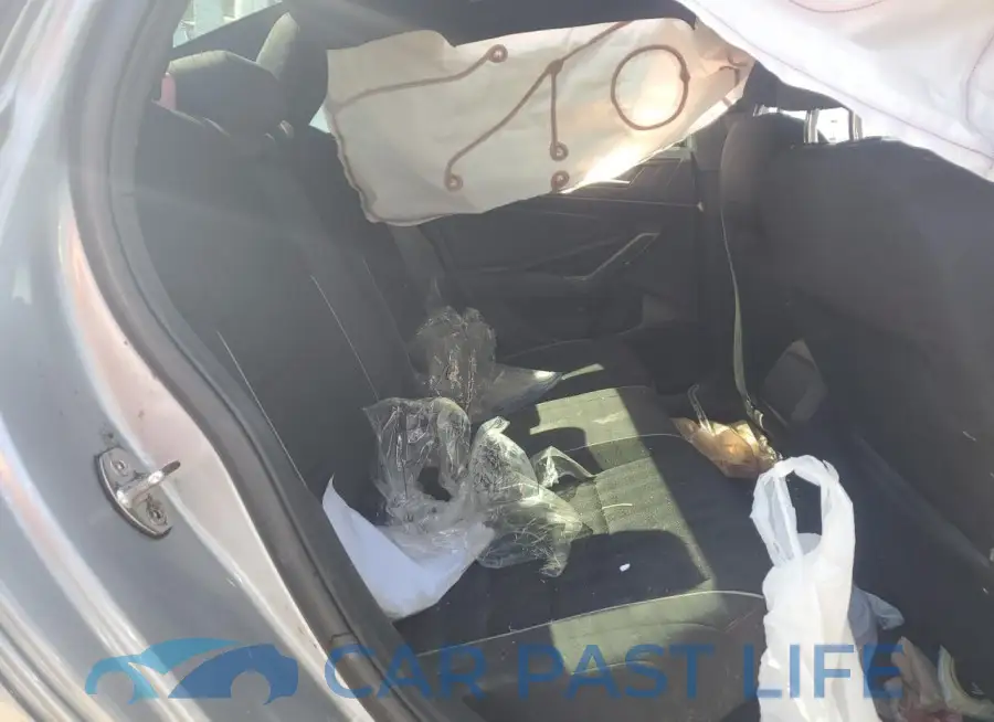 3VW5T7BU6MM012319# 10