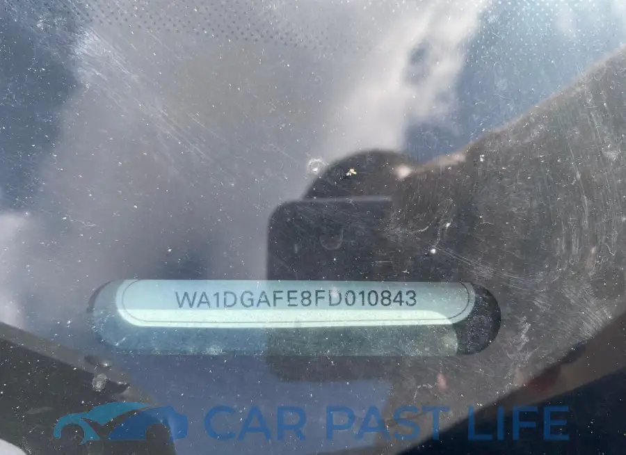 WA1DGAFE8FD010843# 10