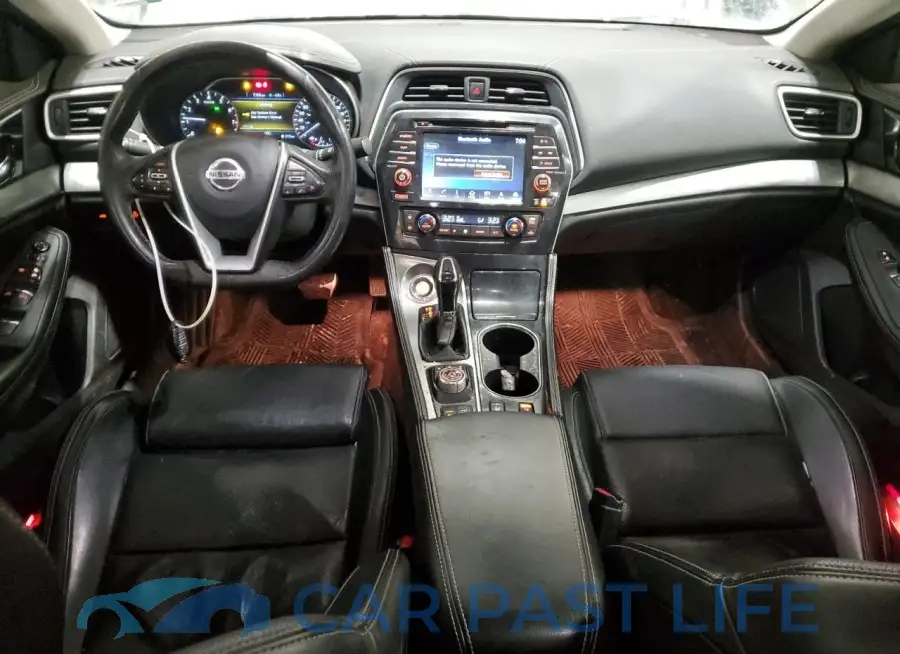 1N4AA6AP8GC900272# 8