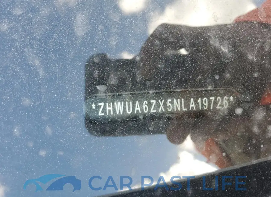 ZHWUA6ZX5NLA19726# 12